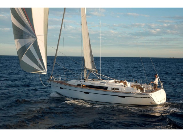 Sail boat FOR CHARTER, year 2016 brand Bavaria and model Cruiser 41, available in Castiglioncello  Toscana Italia